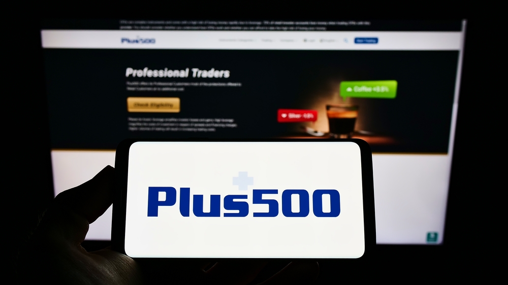 Plus500, la nostra recensione della piattaforma leader di trading online